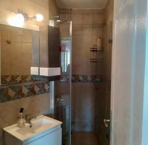 In Kyrenia Center * Kyrenia (Northern Cyprus)